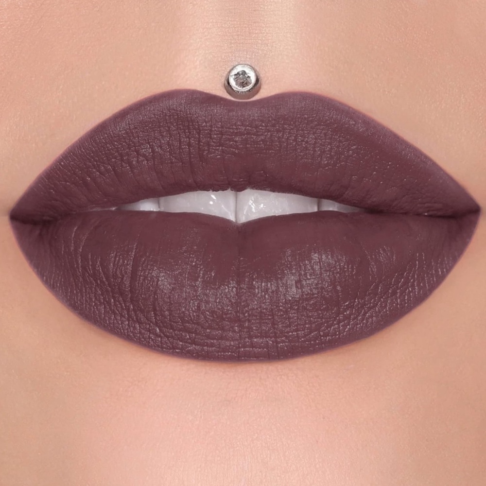 NIB Jeffree Star Cosmetics Velvet Trap Lipstick Mouse Trap